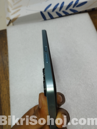 Realme c33